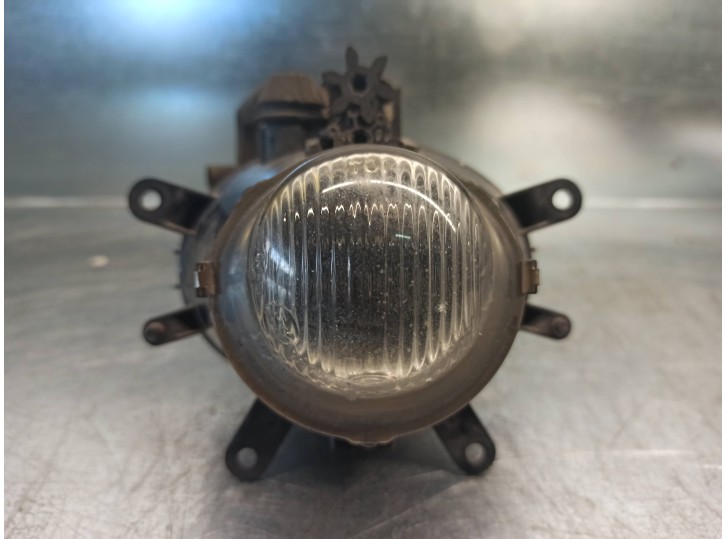Recambio de faro antiniebla derecho para bmw serie 3 berlina (e46) 2.0 16v diesel cat referencia OEM IAM 63170141608 