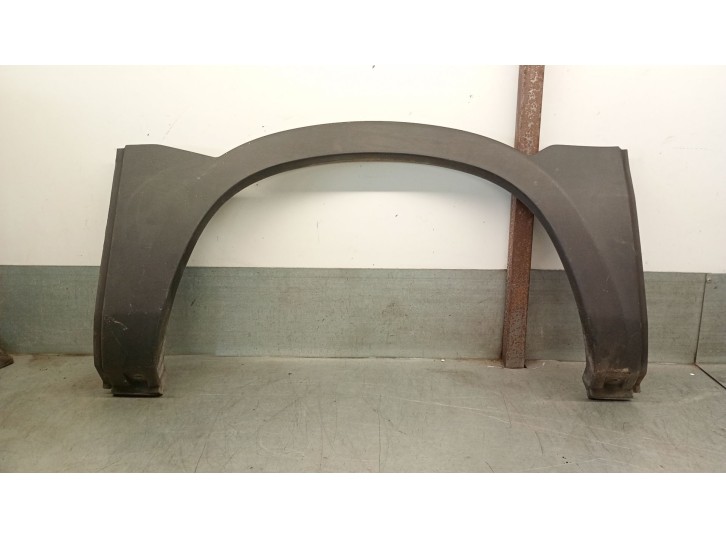 Recambio de aletin delantero izquierdo para iveco daily vi furgoneta 33s16, 35s16, 35c16, 40c16, 50c16 referencia OEM IAM 580152