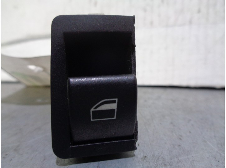 Recambio de mando elevalunas trasero derecho para bmw serie 3 berlina (e46) 2.0 16v diesel cat referencia OEM IAM 6902174 