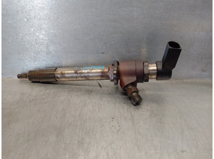 Recambio de inyector para citroën c6 2.7 v6 hdi fap cat (uhz / dt17ted4) referencia OEM IAM 5U3Q9K546AA 5U3Q9K546AA SIEMENS
