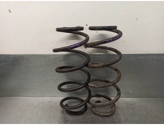 Recambio de muelle amortiguacion para toyota yaris 1.3 16v cat referencia OEM IAM 482310D640  