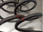 Recambio de muelle amortiguacion para toyota yaris 1.3 16v cat referencia OEM IAM 482310D640 