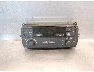 Recambio de mando climatizador para chrysler voyager (rg) 2.5 crd cat referencia OEM IAM P05127379AA  