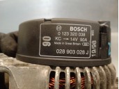Replacement alternator for Volkswagen Golf IV Saloon (1J1) 1.9 TDI OEM IAM reference 028903028J 0123320038 BOSCH