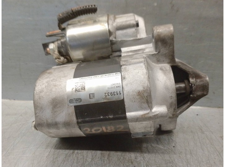 Recambio de motor arranque para renault megane ii berlina 5p 1.6 cat referencia OEM IAM 8200266777  