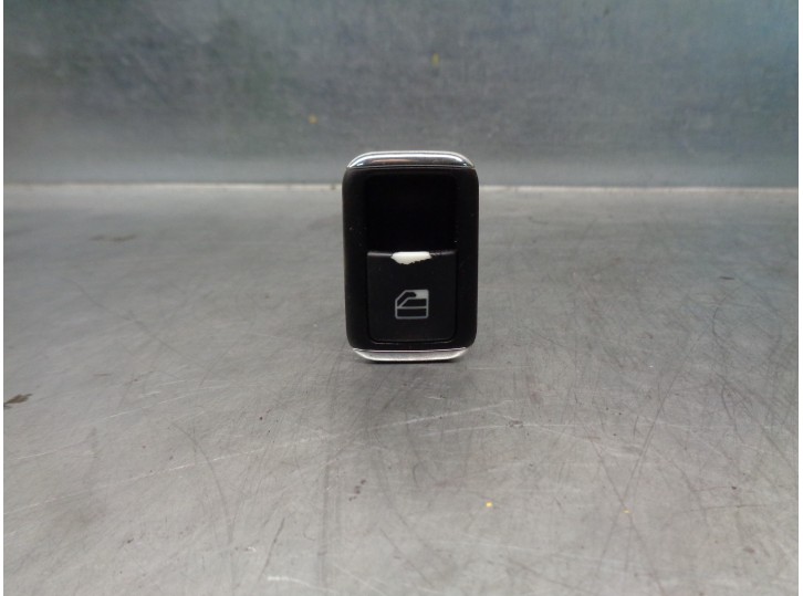 Recambio de mando elevalunas delantero derecho para mercedes-benz clase c (w204) berlina c 320 cdi (204.022) referencia OEM IAM 
