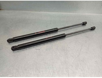 Replacement boot / tailgate gas struts for Alfa Romeo Giulietta (191) 2.0 JTDM OEM IAM reference 96306157 