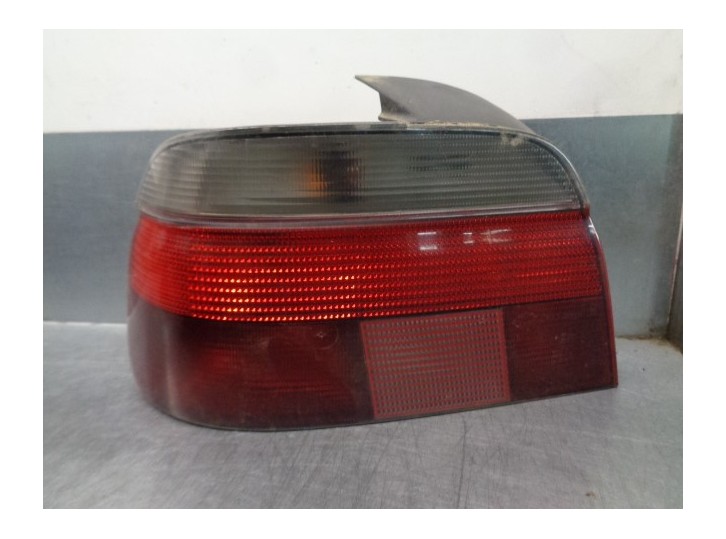 Recambio de piloto trasero izquierdo para bmw serie 5 berlina (e39) 3.0 24v turbodiesel cat referencia OEM IAM 8358031 