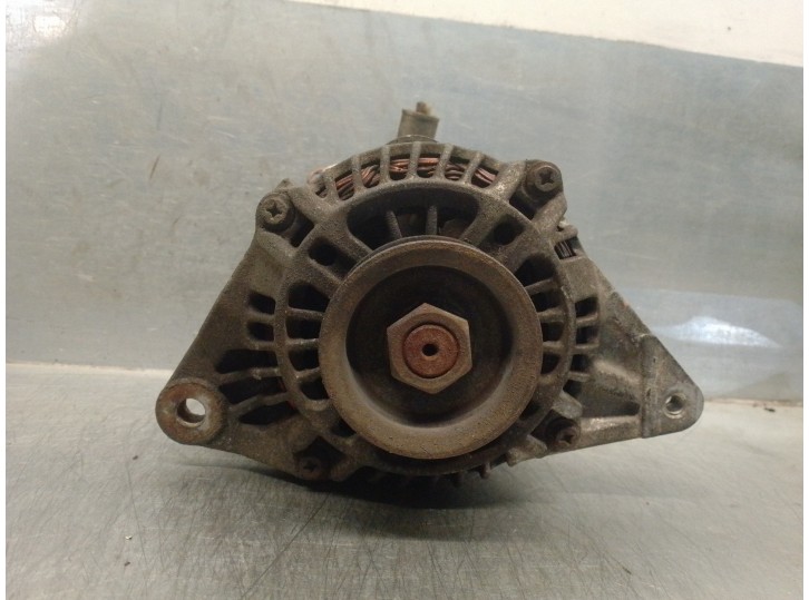 Recambio de alternador para mitsubishi lancer berlina/familiar (cs0aw) 1.6 cat referencia OEM IAM MN183018 A5TB0692 MITSUBISHI