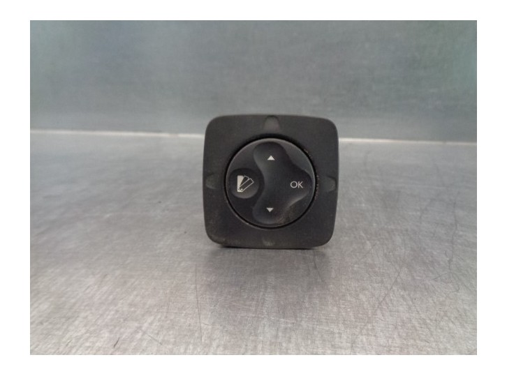 Recambio de interruptor para renault scenic iii grand dynamique referencia OEM IAM 283950001R 28188810 