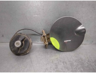 Recambio de tapa exterior combustible para jeep gr. cherokee (wh) 3.0 crd cat referencia OEM IAM 5015636AB  