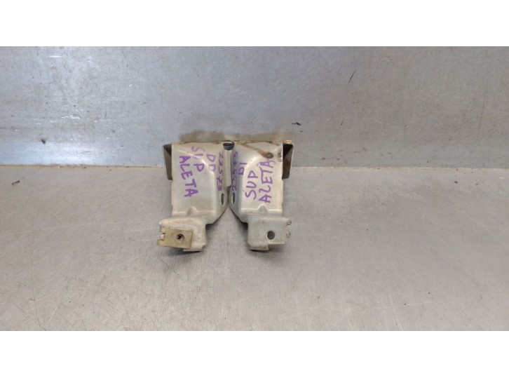 Recambio de refuerzo lateral para renault megane ii berlina 3p 1.9 dci diesel referencia OEM IAM 160764F  