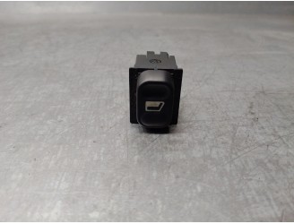 Replacement rear left window regulator switch for Citroën Xsara sedan 2.0 HDi CAT (RHY / DW10TD) OEM IAM reference 922354 