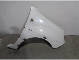 Recambio de aleta delantera derecha para renault kangoo 1.5 dci diesel referencia OEM IAM 631009162R BLANCA 