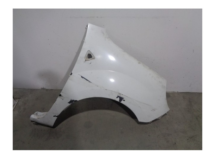 Recambio de aleta delantera derecha para renault kangoo 1.5 dci diesel referencia OEM IAM 631009162R BLANCA 