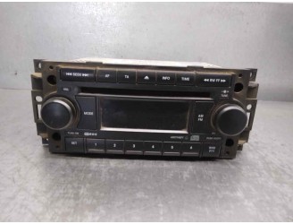 Recambio de sistema audio / radio cd para jeep gr. cherokee (wh) 3.0 crd cat referencia OEM IAM P05091509AE  
