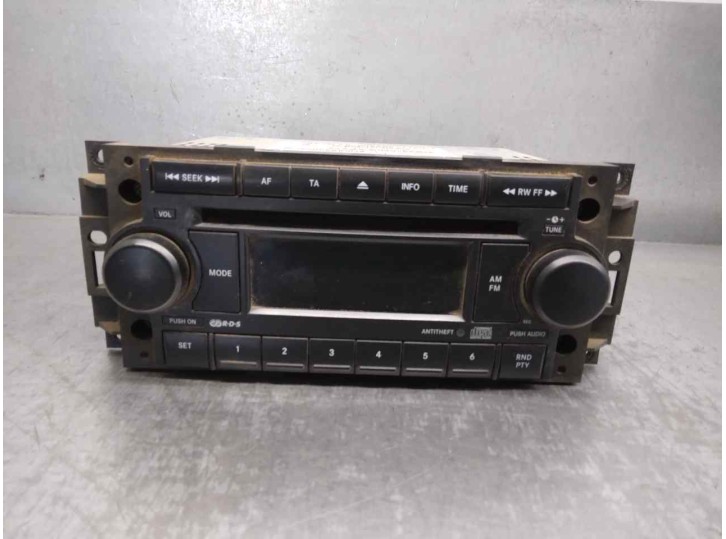 Recambio de sistema audio / radio cd para jeep gr. cherokee (wh) 3.0 crd cat referencia OEM IAM P05091509AE  