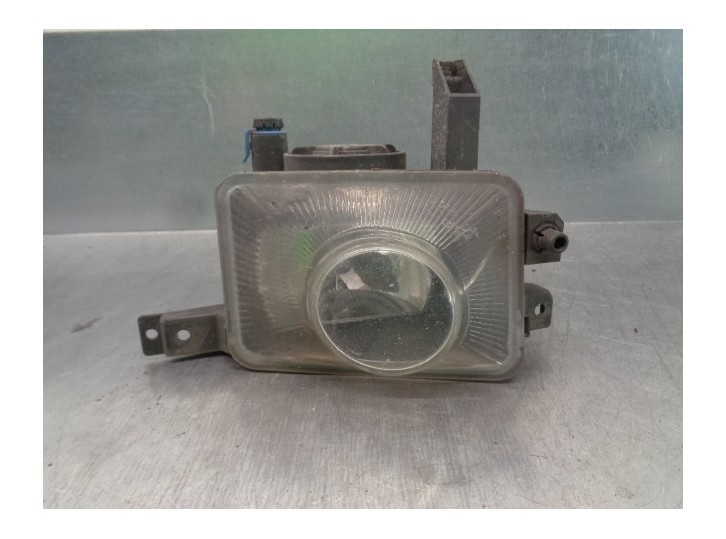 Recambio de faro antiniebla izquierdo para opel corsa c corsavan referencia OEM IAM 13118670 