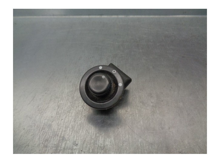 Recambio de mando retrovisor para renault kangoo 1.5 dci diesel referencia OEM IAM 8200002442  