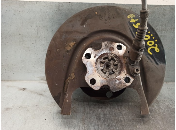 Replacement right rear stub axle for Audi A3 (8L) 1.6 OEM IAM reference 1J0598477 