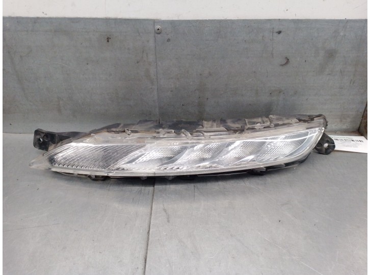 Recambio de piloto delantero izquierdo para citroën c4 picasso ii 1.6 bluehdi 120 referencia OEM IAM 9676036380 89208991 VALEO