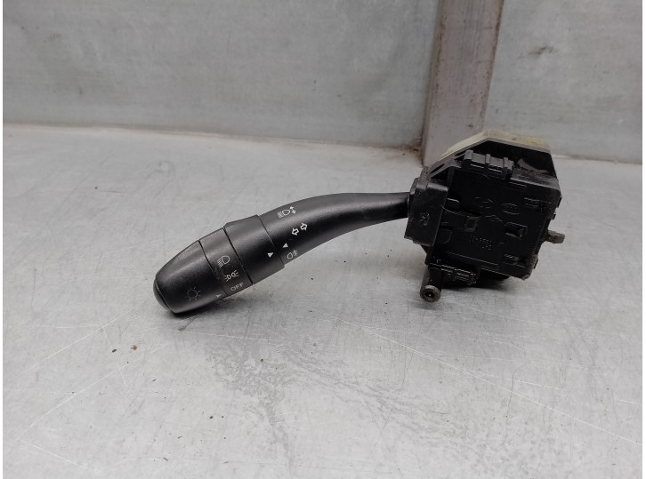 Recambio de mando luces para hyundai i30 1.4 cat referencia OEM IAM 934102R020 