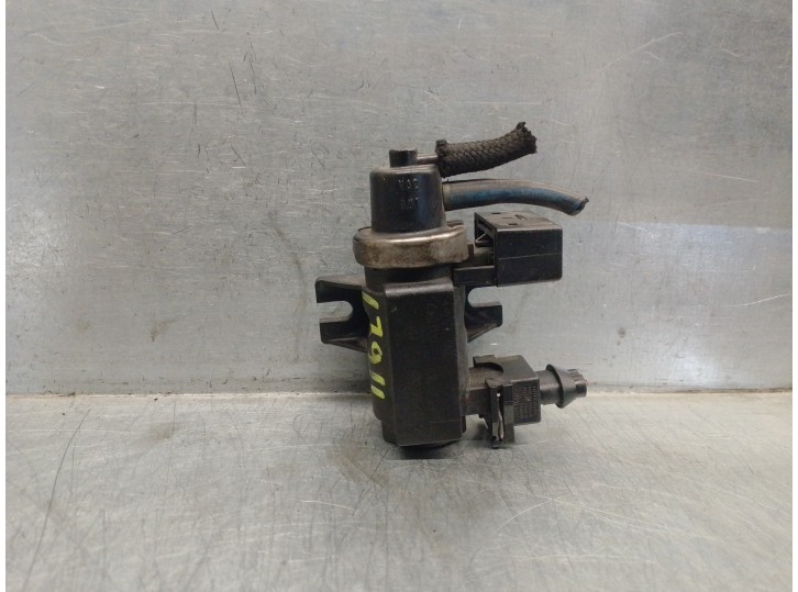 Recambio de electrovalvula vacio para bmw serie 3 berlina (e46) 2.0 16v diesel cat referencia OEM IAM 72279600 2247906 PIERBURG