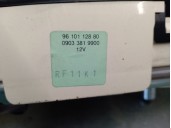 Recambio de cuadro instrumentos para peugeot 405 berlina 1.9 cat referencia OEM IAM 9610112880 09033719900 