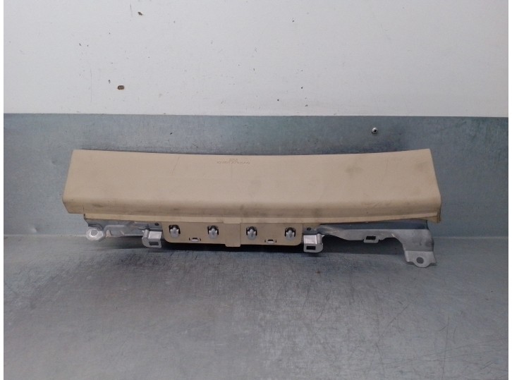 Replacement right front airbag for Lexus IS 200 (DS2/IS2) D-CAT OEM IAM reference 7399053020A0 KNEE 