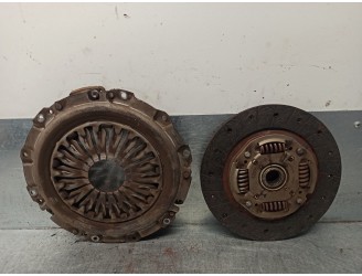 Recambio de kit embrague para nissan micra (k12e) 1.5 dci turbodiesel cat referencia OEM IAM 8200365663  