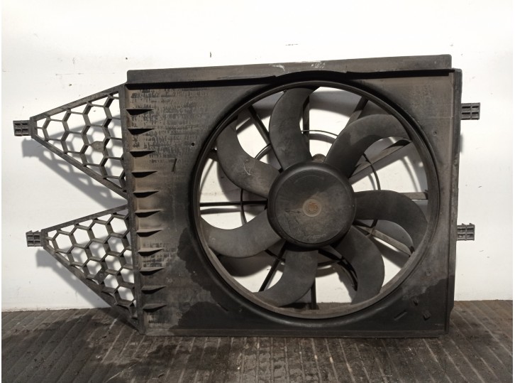 Recambio de electroventilador para seat ibiza (6j5) 1.9 tdi referencia OEM IAM 6R0121207A  BROSE