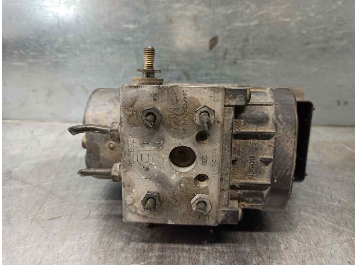 Recambio de abs para nissan primera berlina (p11) comfort referencia OEM IAM 476609F610 0265216688 BOSCH