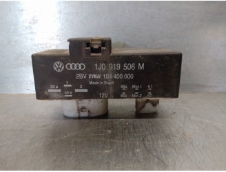 Recambio de caja precalentamiento para seat ibiza (6l1) 1.4 16v referencia OEM IAM 1J0919506M 898967000 TRW