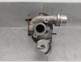 Recambio de turbocompresor para dacia sandero 1.5 dci diesel fap cat referencia OEM IAM 82728353 144110429R BORGWANER