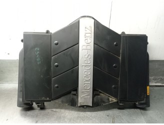 Recambio de tapa motor para mercedes-benz clase m (w164) 5.0 v8 24v cat referencia OEM IAM A1120940004 