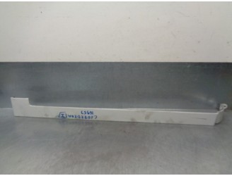 Recambio de moldura para renault kangoo 1.5 dci diesel referencia OEM IAM 8200440897C  