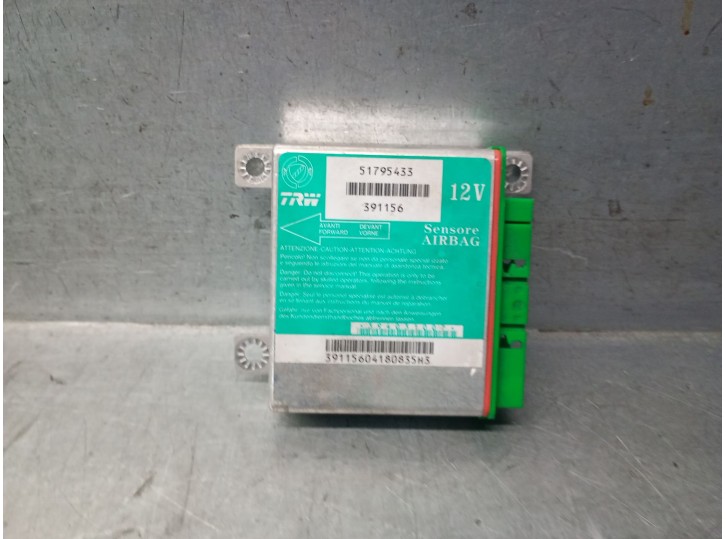 Recambio de centralita airbag para fiat grande punto (199) 1.3 16v jtd cat referencia OEM IAM 51795433 51795433 
