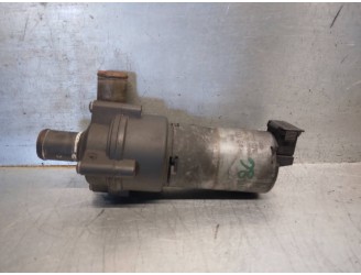 Recambio de bomba agua para mercedes-benz clase c (w203) berlina 2.2 cdi cat referencia OEM IAM 2038350064 0392020076 