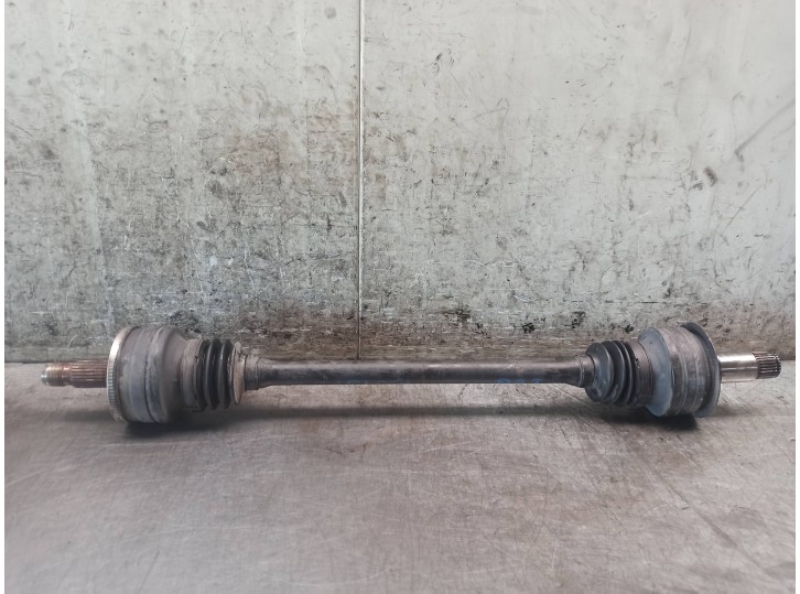 Recambio de transmision trasera izquierda para mercedes-benz clase clk (w209) coupe 1.8 cat referencia OEM IAM A2093500410  