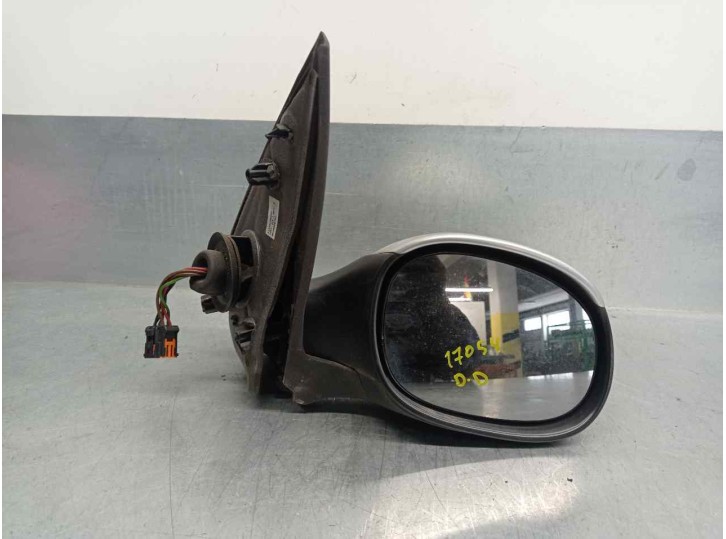 Replacement right wing mirror for Peugeot 206 Saloon 2.0 HDi CAT OEM IAM reference 96480957XT 7 PINS 3 DOORS