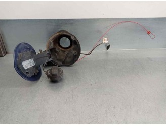 Recambio de tapa exterior combustible para audi a1 (8x) ambition referencia OEM IAM 8X0809906 
