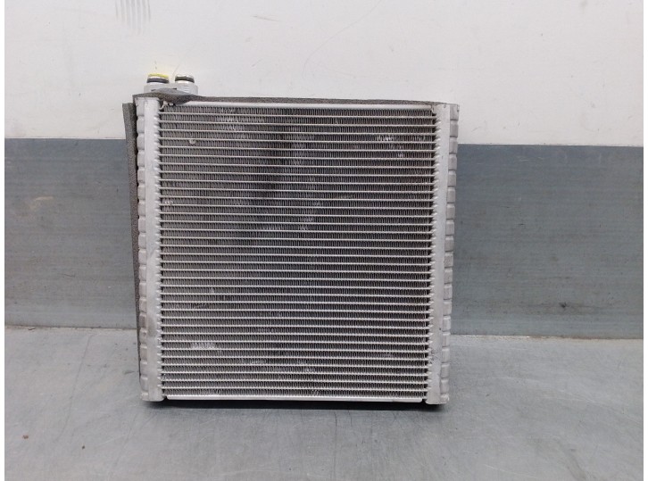 Replacement air conditioning evaporator for Fiat Ducato Closed Box 33 (06.2006 =>) 2.3 JTD CAT OEM IAM reference 77364087 