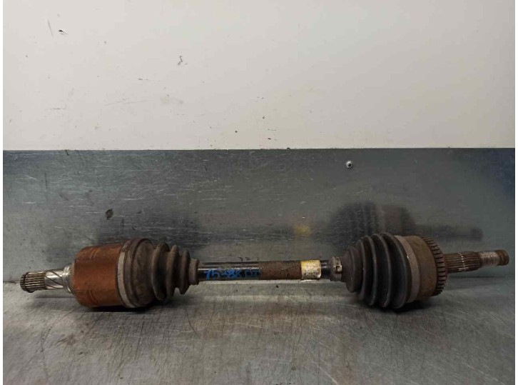 Recambio de transmision delantera izquierda para nissan almera (n16/e) acenta referencia OEM IAM 39101BN710 