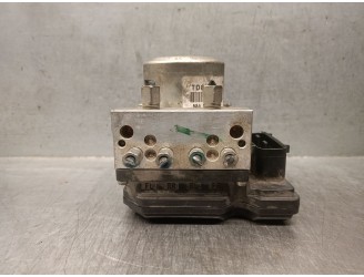 Recambio de abs para nissan juke (f15) 1.2 dig-t referencia OEM IAM 47660BF10B 47660HY01B 