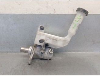 Recambio de bomba freno para nissan juke (f15) 1.2 dig-t referencia OEM IAM 460101KA0A 460101KA0A 8452D