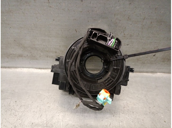 Recambio de anillo airbag para toyota yaris (_p21_, _pa1_, _ph1_) 1.5 hybrid (mxph11) referencia OEM IAM 8924502160 8430802200 