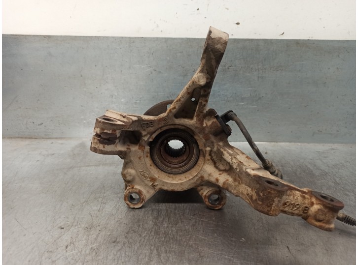 Recambio de mangueta delantera izquierda para dacia sandero ii 1.2 16v cat referencia OEM IAM 400155389R 
