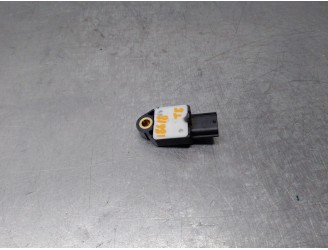Recambio de sensor impacto para lexus is 200 (ds2/is2) d-cat referencia OEM IAM 898310W040 TRW