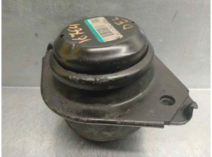 Recambio de soporte motor delantero para mercedes-benz clase r (w251) 320 cdi l (251.122) referencia OEM IAM A2512402717 