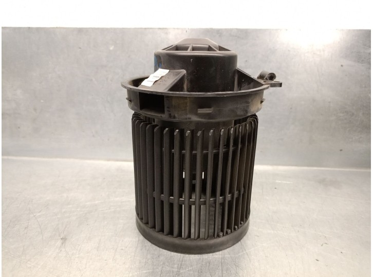 Recambio de motor calefaccion para nissan juke (f15) 1.2 dig-t referencia OEM IAM 272351KA0A 272351KA0A 